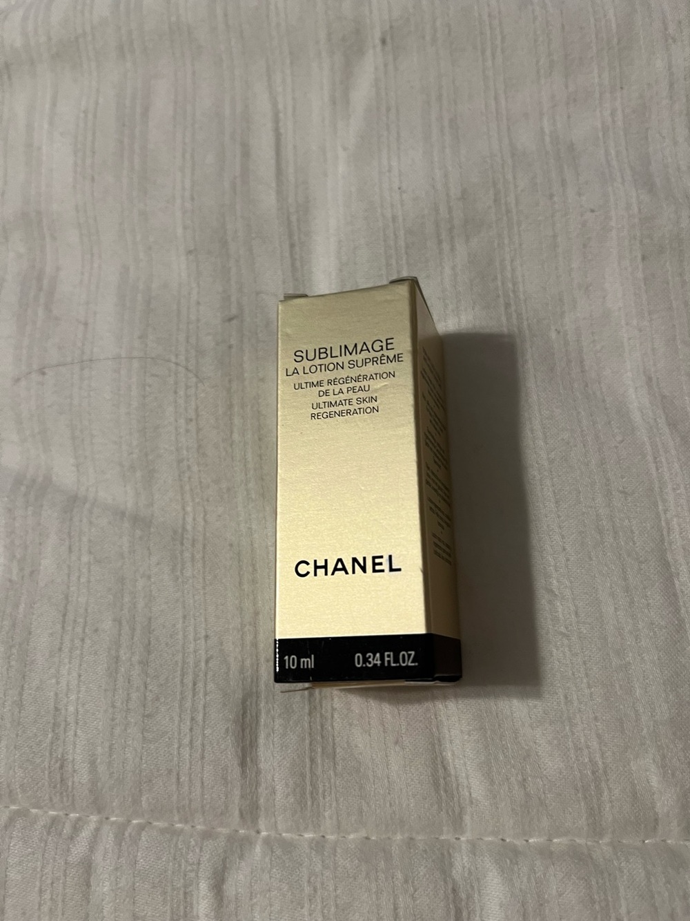 CHANEL Sublimage La Lotion Suprême - Gold and Black